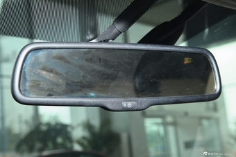 2014款马自达6阿特兹 2.0L蓝天豪华版