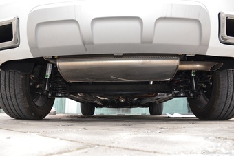 2016款众泰SR7 1.5T手动魔方之梦版