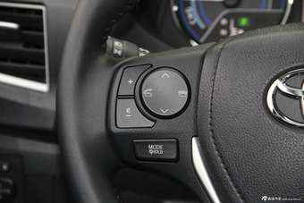 2016款雷凌双擎1.8L自动豪华版