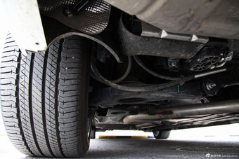 2015款凯迪拉克XTS 28T铂金版