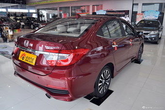 2013款凌派1.8L自动豪华版 探戈红