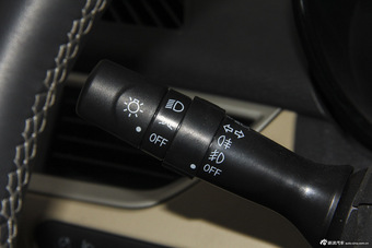 2015款艾瑞泽7 1.6L手动致享版