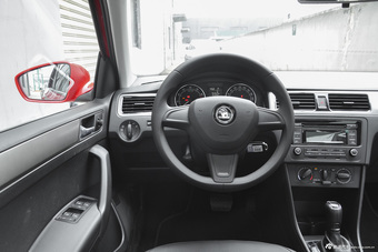 2016款昕动1.6L自动创行版