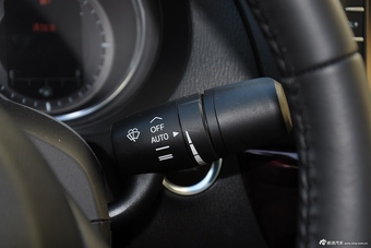 2014款马自达6阿特兹 2.0L蓝天尊贵版