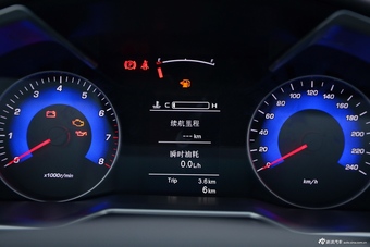 2016款吉利帝豪1.3T手动三厢向上版