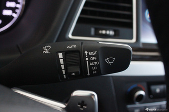 2015款现代捷恩斯到店实拍