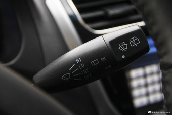 2015款开瑞K50S 1.5L手动豪华型