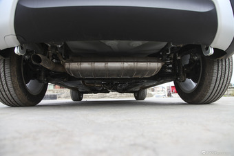 2015款中华V3 1.5L自动智能型