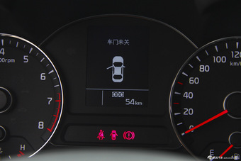 2015款起亚K3 1.6L手动GL