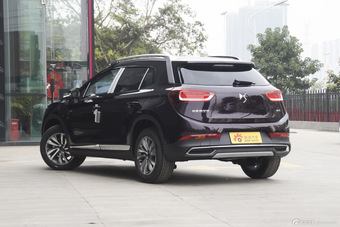 2016款DS 6 1.6T自动豪华版THP160