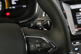 2015款金牛座2.0T自动豪华版