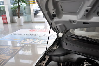 2013款赛欧三厢1.2L手动时尚版