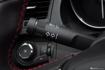 2015款君威GS纵情运动版