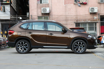 2014款中华V5 1.5T自动两驱运动型