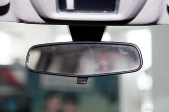 2014款爱唯欧三厢1.4L手动舒享版