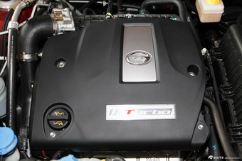 2013款传祺GS5 1.8T自动豪华版