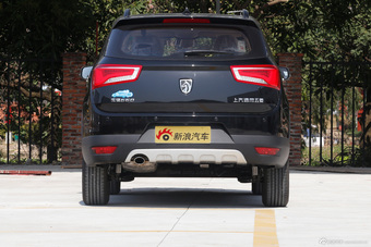 2015款宝骏560 1.8L手动精英型