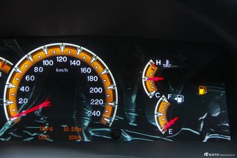 2015款比亚迪全新F3节能版1.5L手动舒适型