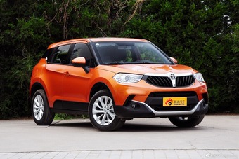 2015款中华V3 1.5L自动精英型