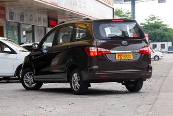 2015款开瑞K50 1.5L手动豪华型