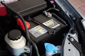 2015款凯越1.5L自动尊享型