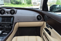 2015款捷豹XJL 3.0 SC典雅商务80周年典藏版