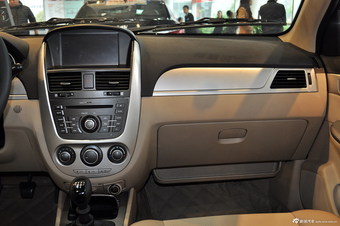 2013款凯越1.5L手动经典型 钛银