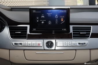 2014款奥迪A8L W12旗舰 版