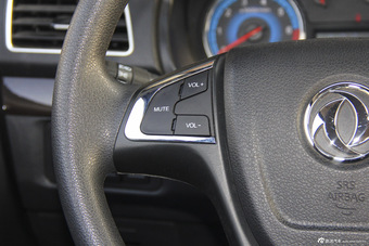 2015款风光360 1.5L手动豪华型7座国V