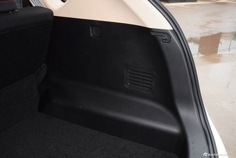 2015款 宝骏560 1.8L手动舒适型