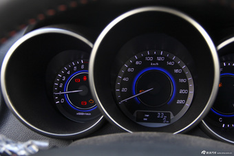 2015款逸动XT 1.6L自动俊酷型国IV