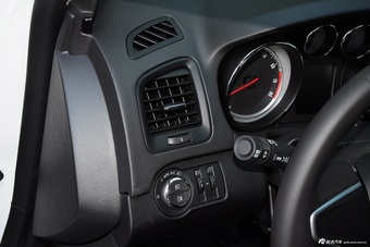 2015款君威1.6T自动时尚技术型