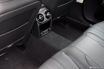 2015款捷豹XJL2.0T两驱典雅商务80周年典藏版