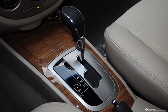 2015款凯越1.5L自动经典型