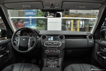 2015款第四代发现3.0自动V6 SC SE图片