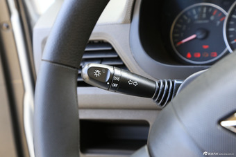 2015款五菱宏光S 1.2L手动基本型 国IV