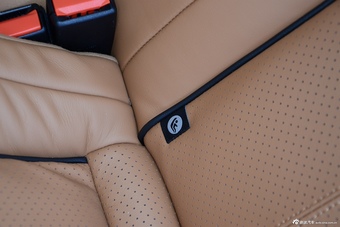 2016款捷豹XJL 3.0L自动SC四驱全景商务版