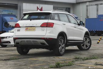 2015款哈弗H6 Coupe 2.0T自动两驱精英型
