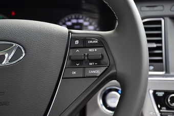 2016款索纳塔九2.0L hybrid HS领先型