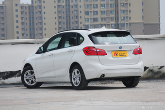 2015款宝马2系Active Tourer 218i领先