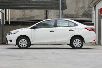 2014款威驰1.3L手动超值版