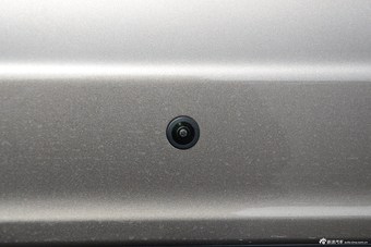 2016款捷豹XJL 3.0L自动SC四驱全景商务版