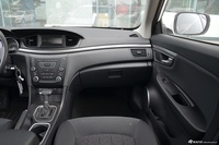 2016款奔腾B50 1.6L自动舒适型