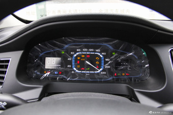 2015款荣威360 1.5L手动精英版