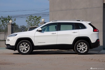 2014款自由光 2.4L自动都市版