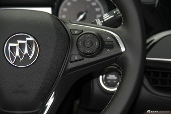 2016款昂科威2.0T自动四驱精英型28T