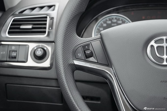 2017款中华H530 1.6L自动舒适型