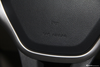 2015款艾瑞泽7 1.6L手动致享版