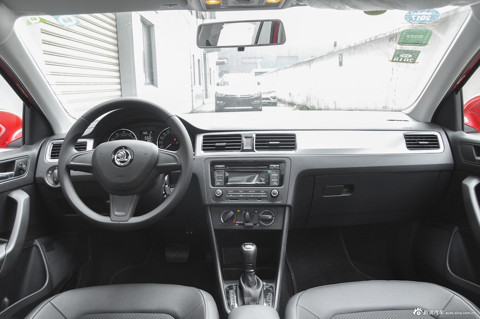 2016款昕动1.6L自动创行版