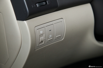 2011款悦动1.6L自动顶级型